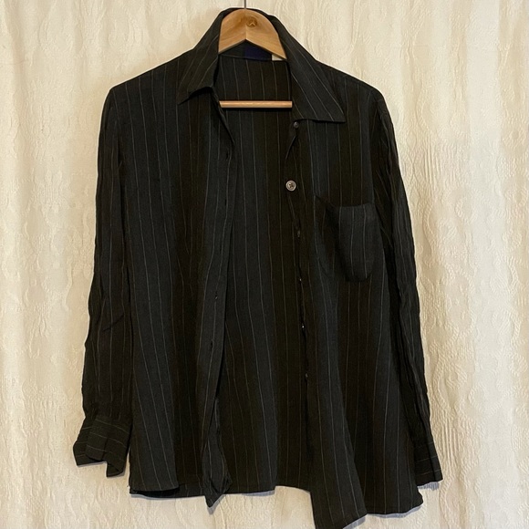 GAP Pinstriped Button Down Long Sleeve Shirt - Picture 4 of 5
